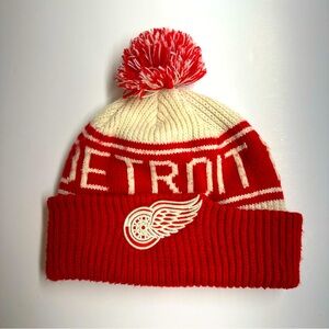 Vintage RedRed Wings toque with a pom-pom